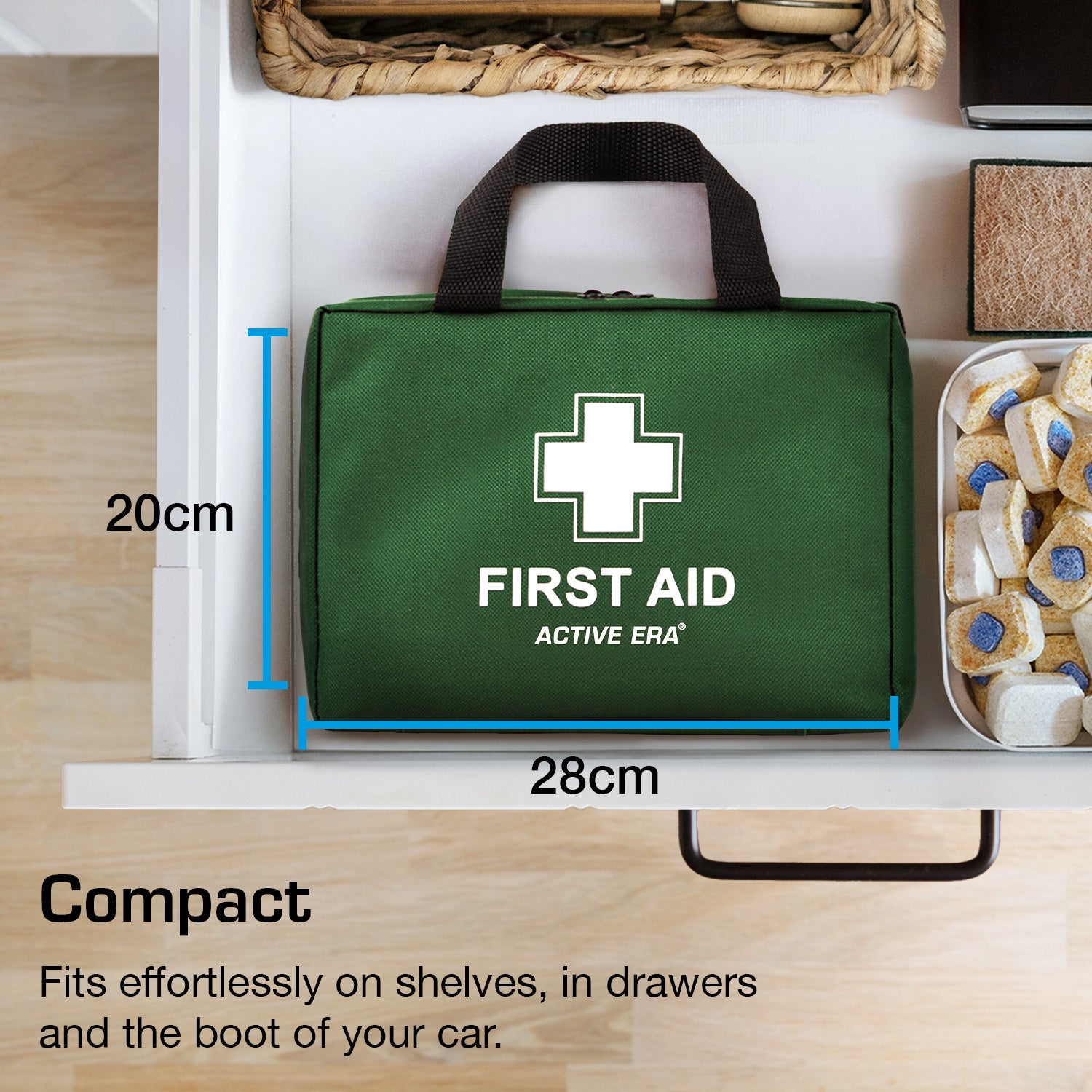 180 Piece Premium First Aid Kit Bag – Green